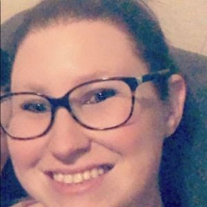 Meet your Posher, Brittney